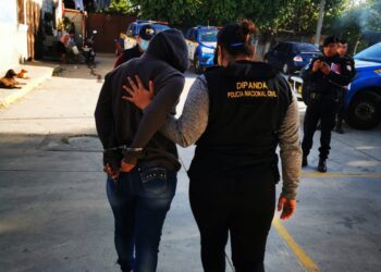 Fuerzas de seguridad dan cumplimiento a órdenes de captura