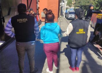Mujer es capturada por orden judicial en Palencia