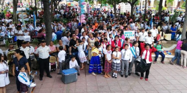 PNC continúa acercándose a la población con intervención en Relaciones Comunitarias