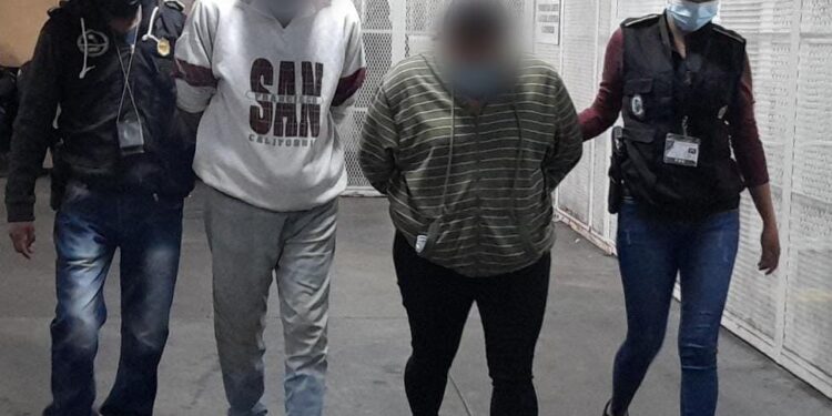 Investigadores capturan a presuntos pandilleros por extorsión