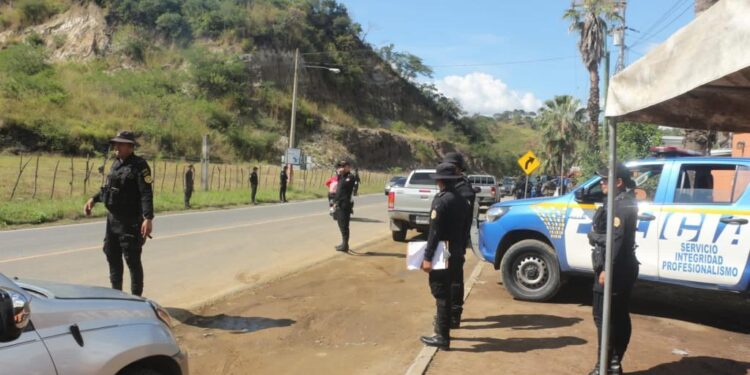 Guatemala implementa plan de Seguridad en Fronteras del Triángulo Norte