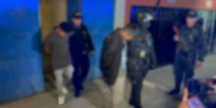 PNC intercepta a cuatro pandilleros en Villa Nueva