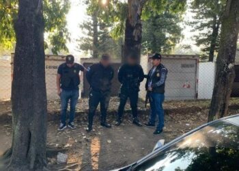 Inspectoría General captura a dos agentes luego de denuncia ciudadana