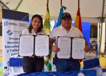 Mintrab inaugura escuela taller en Gualán, Zacapa