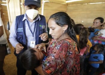 Una comunidad entera se beneficia con servicios de salud, gracias a las brigadas integrales