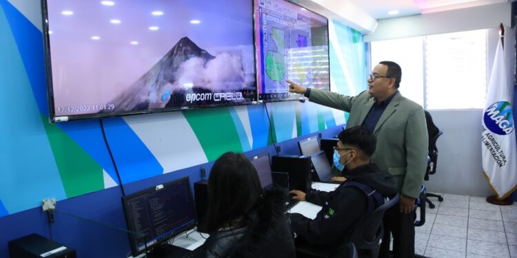 Sector agropecuario no reporta daños por ceniza del volcán de Fuego