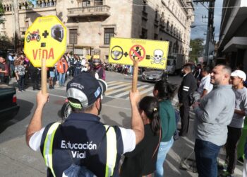 Tránsito busca reducción de percances viales durante fiestas de fin de año