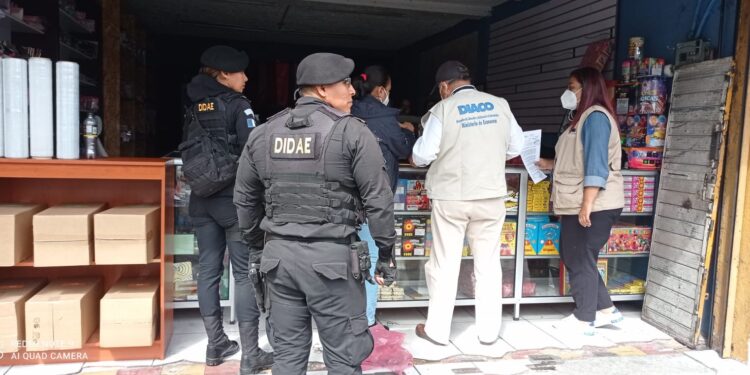 DIDAE continúa con operativos de inspección en ventas de cohetillos