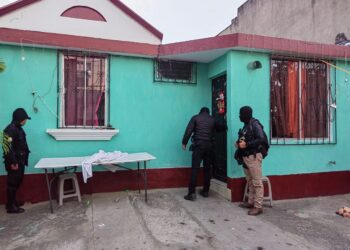 Investigadores desarrollan allanamientos en cinco departamentos por distintos hechos delictivos