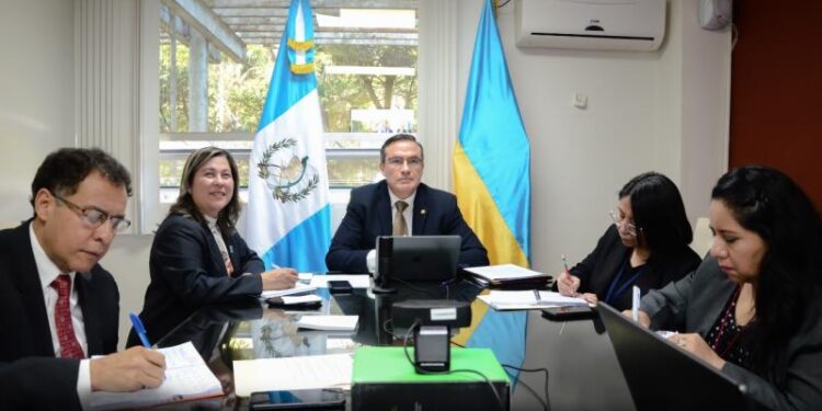 Vicecancilleres de Guatemala y Ucrania dan seguimiento a temas de la agenda bilateral