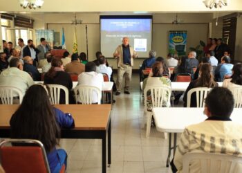 Recién nombrado viceministro del MAGA se reúne con equipo de trabajo