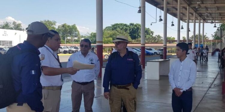 Vicecanciller verifica proceso migratorio de guatemaltecos en frontera sur de México