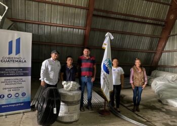 Productores de Petén reciben insumos para construcción de sistemas de riego