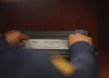 Trámite en línea agiliza la emisión de antecedentes policiales