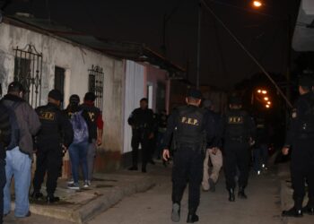 Fuerzas de seguridad ejecutan 41 allanamientos por distintos casos de investigación