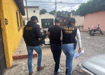 Investigadores antipandillas detienen a presunto implicado en intento de homicidio