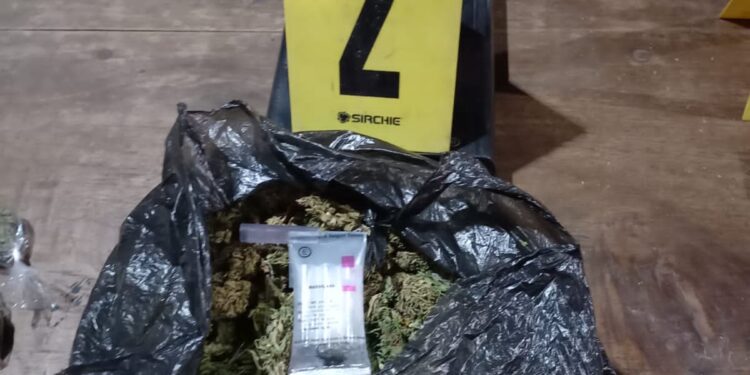 Capturan a personas en diferentes lugares por narcomenudeo