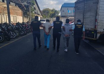 Integrantes de una pandilla capturados por cobro de extorsión