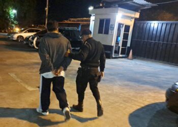 Capturados por portación ilegal de arma de fuego en operativos