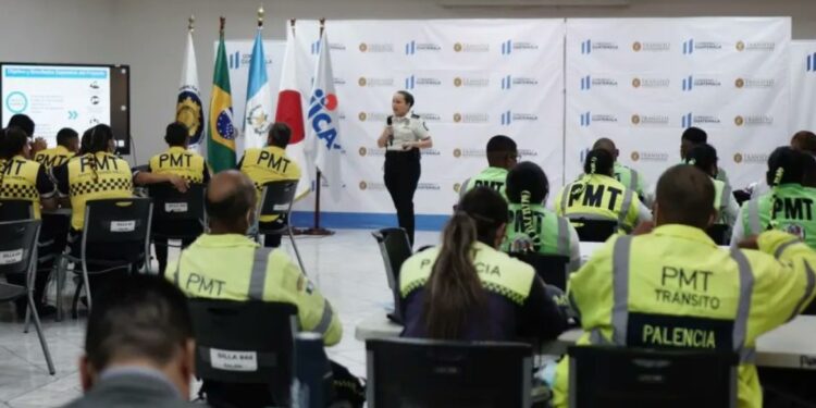 Culminan taller sobre educación y seguridad vial a distintas policías municipales de tránsito