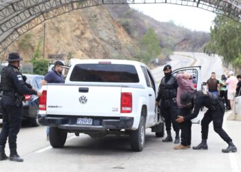 Operativos refuerzan estrategias de seguridad y lucha contra el contrabando