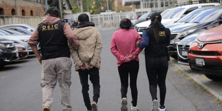 Imitadores de pandilleros extorsionaban a transportistas