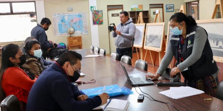 Medios de comunicación de San Martín Jilotepeque conocen sobre la GCNN