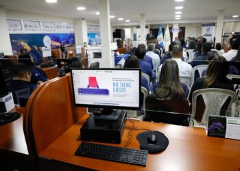 MARN impulsa la renovación tecnológica para la atención de los usuarios