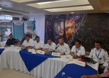 MARN apoya planes de prevención de incendios forestales en Petén