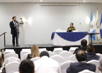 MARN establece ruta de trabajo para mitigar los efectos del cambio climático