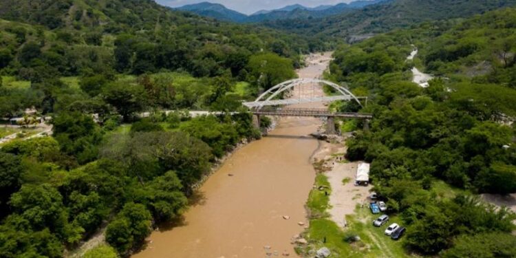 MARN trabaja con el BID en la formulación de proyectos para la cuenca del Motagua