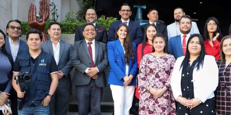 Distinguen trayectoria de UPCV por promover la cultura de la paz