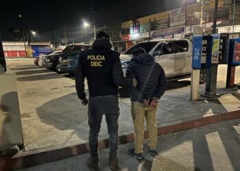 Recorrido de seguridad permite la detención de tres personas por robo