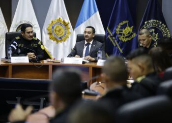 Presentan resultados en combate al narcotráfico en el país