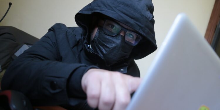 Denuncias por pornografía infantil y trata de personas generan capturas