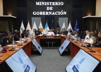 Autoridades fortalecen acciones interinstitucionales para erradicación de cultivos ilícitos
