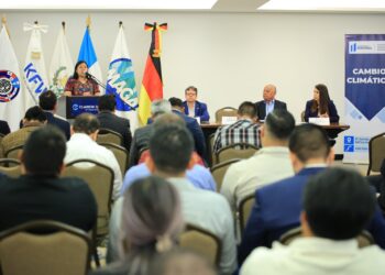 Guatemala realiza simposio de cambio climático y resiliencia de productores agrícolas