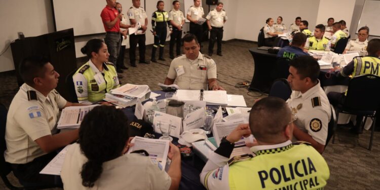 PNC refuerza estrategias para prevenir la integración de menores a grupos criminales