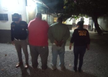 DIDAE captura a 4 personas que intentaban vender armas de fuego ilegalmente