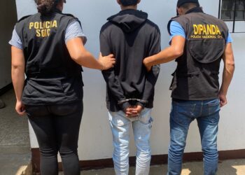 Colombiano es detenido por el delito flagrante de extorsión