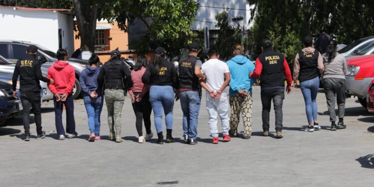 Desarticulan banda de imitadores dedicada a extorsionar a transportistas y comerciantes