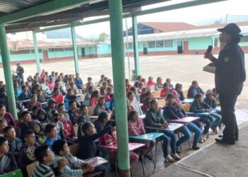 Desarrollan actividades preventivas en centros de enseñanza del país