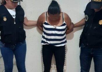 Detienen a presunta integrante de la banda Los Quichelenses