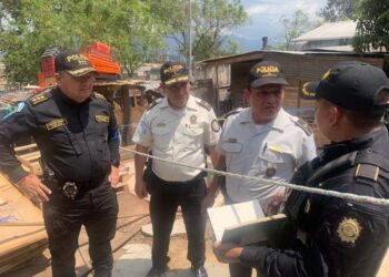 Rápida acción policial evita la muerte de un ciudadano guatemalteco