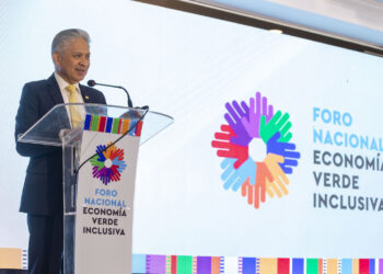 Foro aborda líneas de acción para fortalecer la economía verde en el país