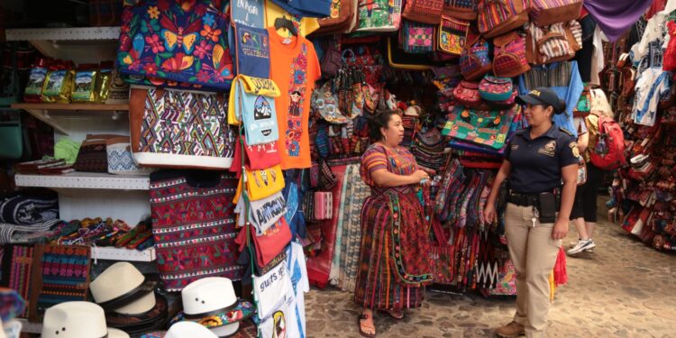 Seguridad turística contribuye al crecimiento económico del país