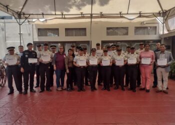 Capacitan a policías sobre Derechos Humanos en Niños y Adolescentes con Familia Privada de Libertad