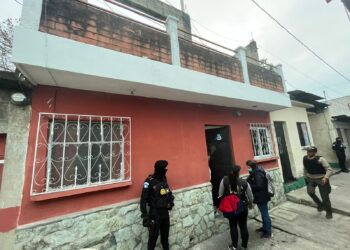 Investigadores desarrollan allanamientos contra banda vinculada al robo de residencias