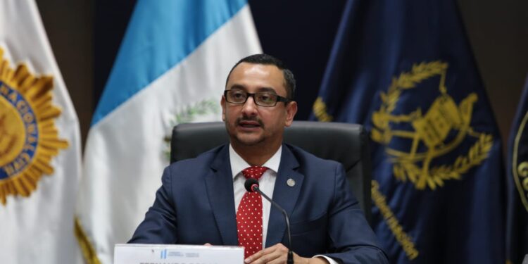 Autoridades fortalecen plan de erradicación de plantaciones ilícitas