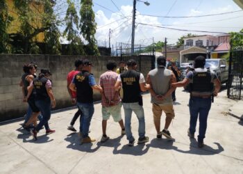 Capturados por venta de droga al menudeo en Izabal